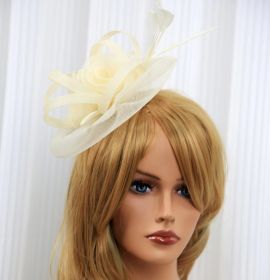 European And American Jockey Club Headdress Billycock Feather Top Hat Mesh Hat Bridal Headdress Flower Ball Party Hair Accessories (Color: Khaki)